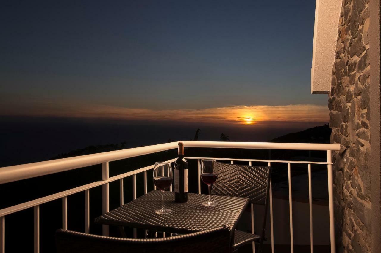 Villa Casa Tiana Madeira à Ponta do Sol  Extérieur photo